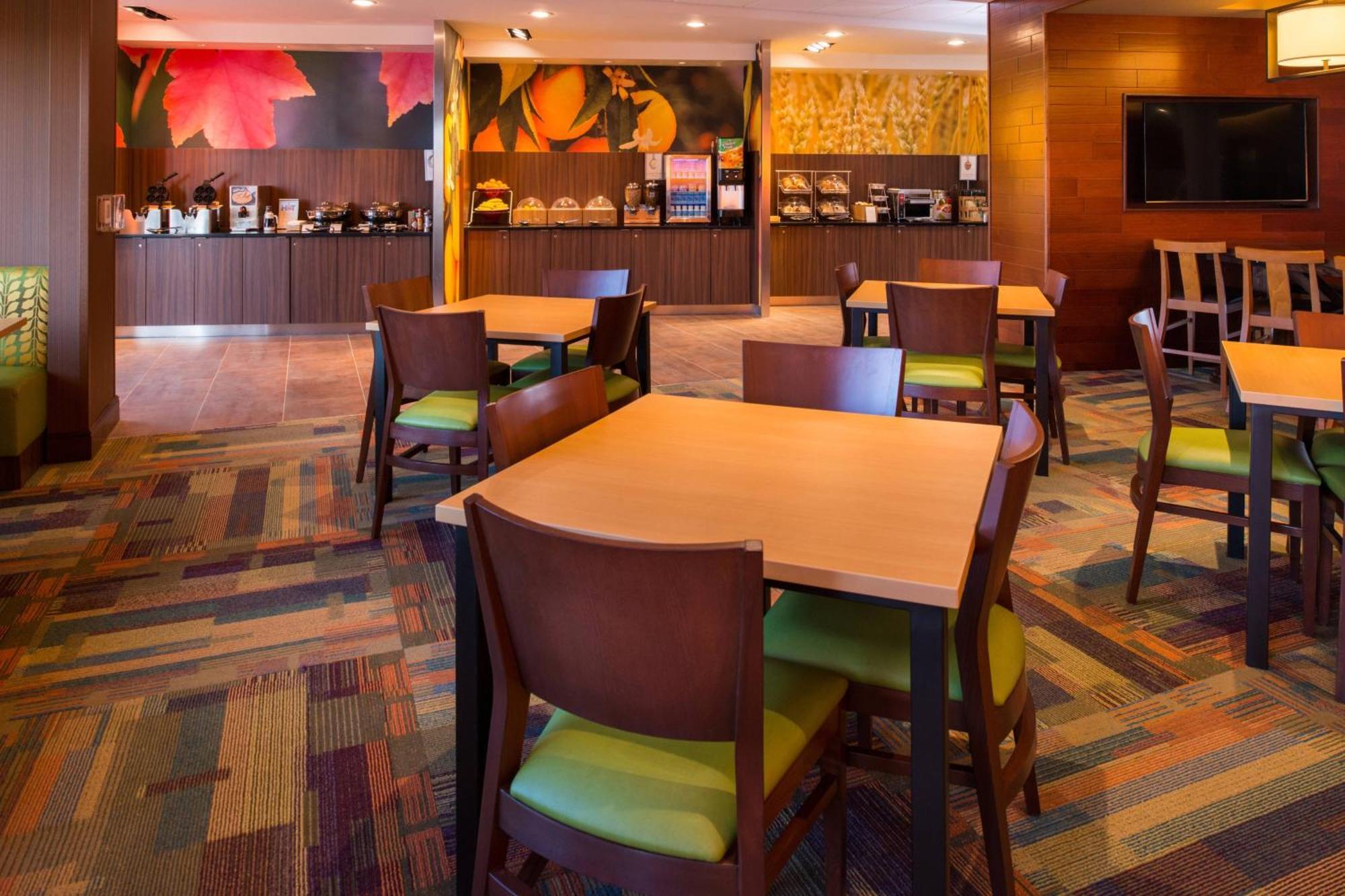 Fairfield Inn & Suites By Marriott Akron Stow Экстерьер фото