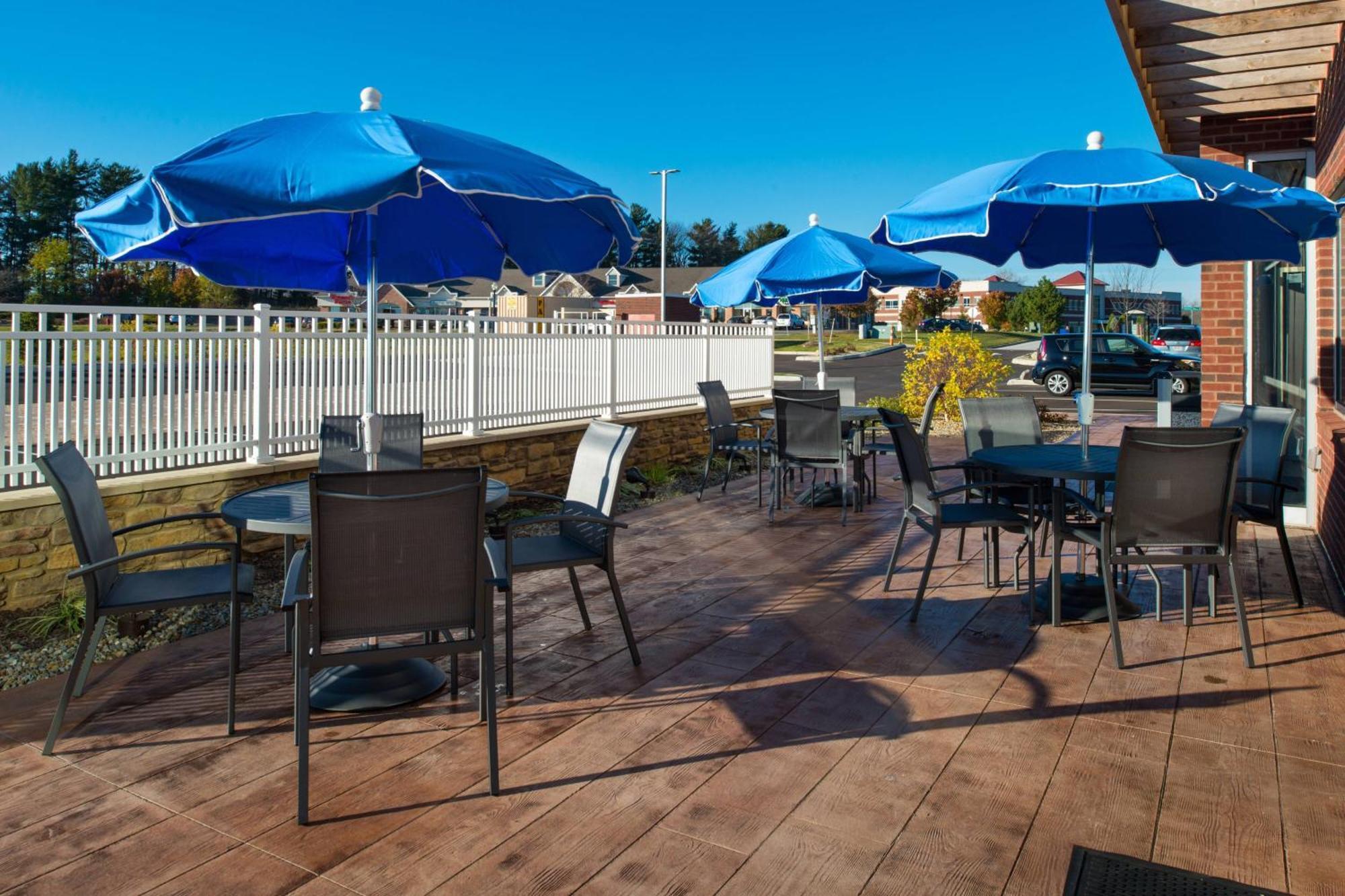 Fairfield Inn & Suites By Marriott Akron Stow Экстерьер фото